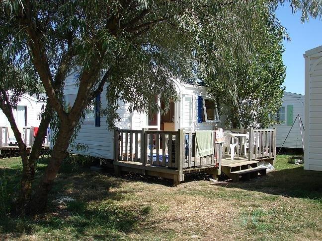 Camping Phare Ouest Сен-Дені-д'Олерон Екстер'єр фото
